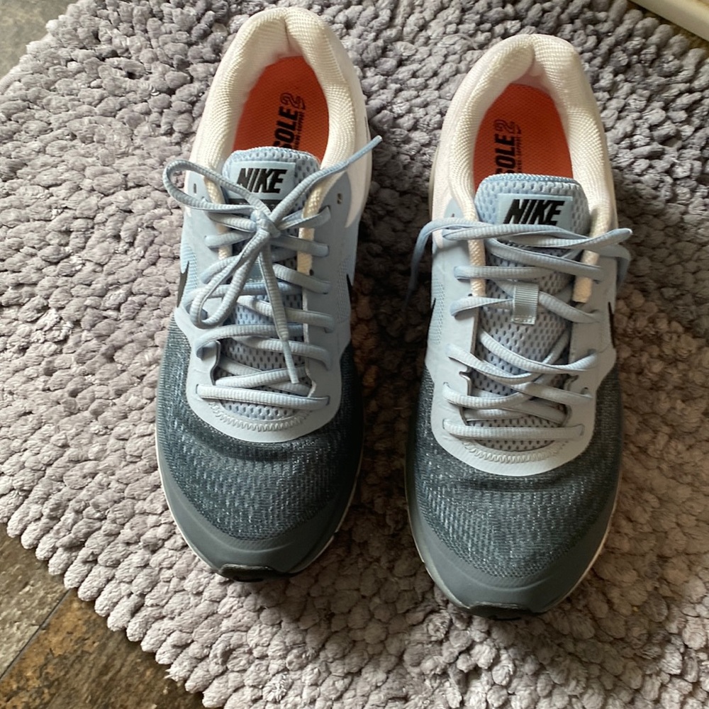 Nike Pegasus 30 womens tennis shoes